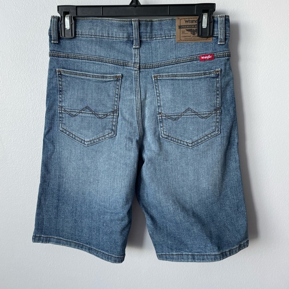 NWT Wrangler Boys Classic Slim Shorts Size 14 Regular - Picture 3 of 12